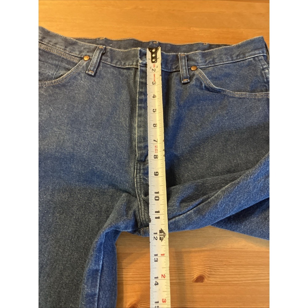 Wrangler 936PWD Cowboy Cut Slim Fit Jeans Denim Dark Hemmed Men's 33 X 27 Flaw - Picture 3 of 11